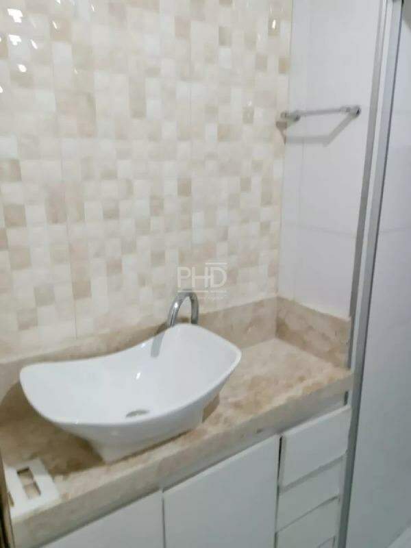 Apartamento à venda com 3 quartos, 84m² - Foto 12