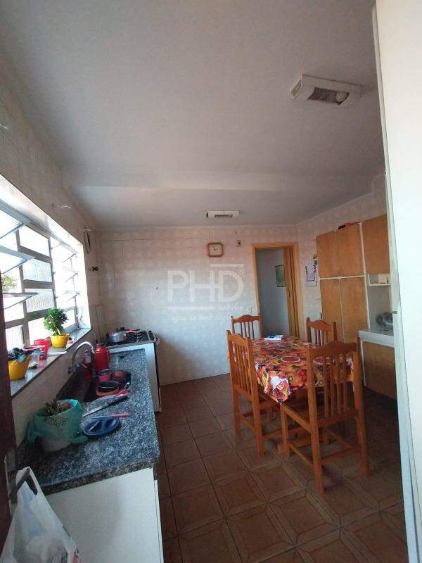 Sobrado à venda com 4 quartos, 240m² - Foto 6