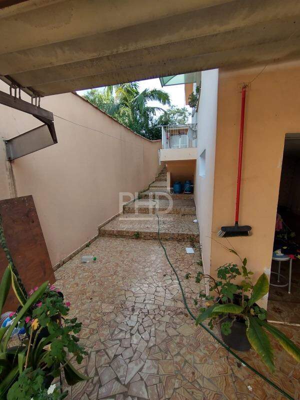 Sobrado à venda com 4 quartos, 240m² - Foto 21