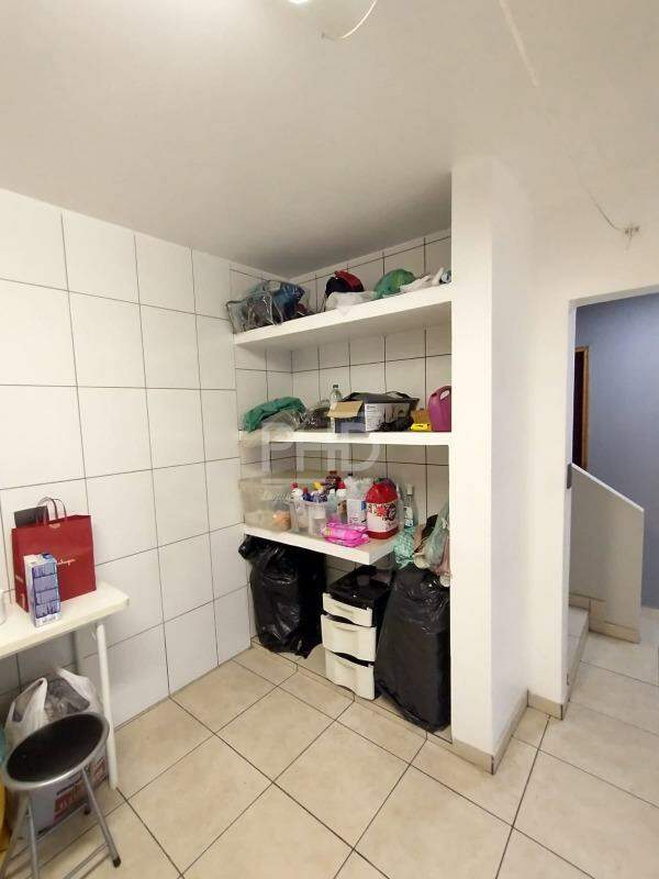 Casa à venda com 3 quartos, 263m² - Foto 33