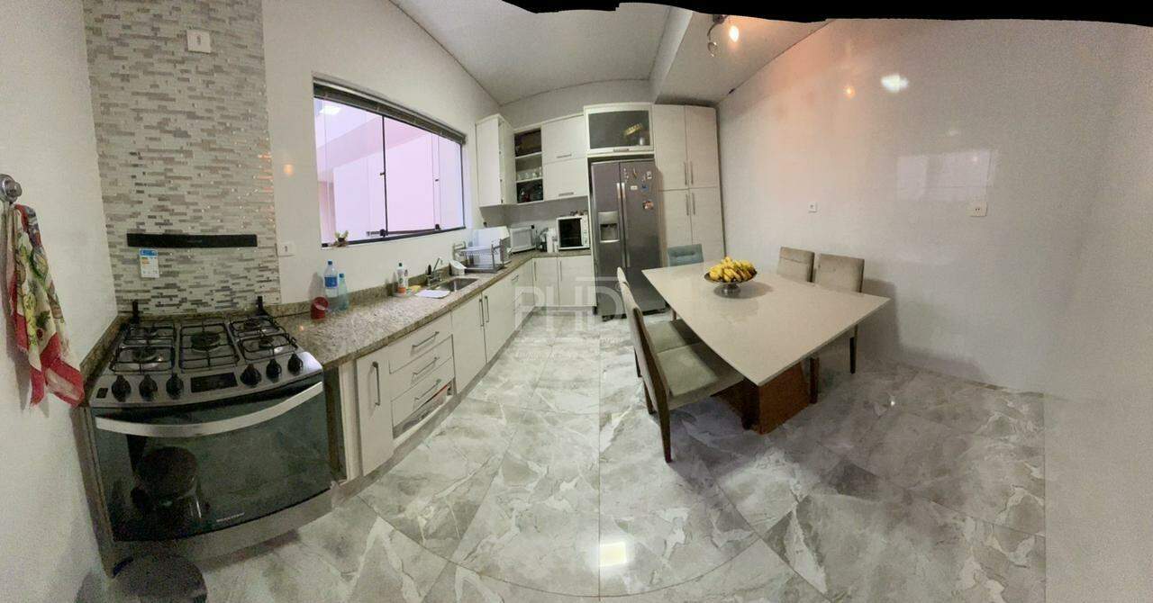 Sobrado à venda com 3 quartos, 261m² - Foto 7