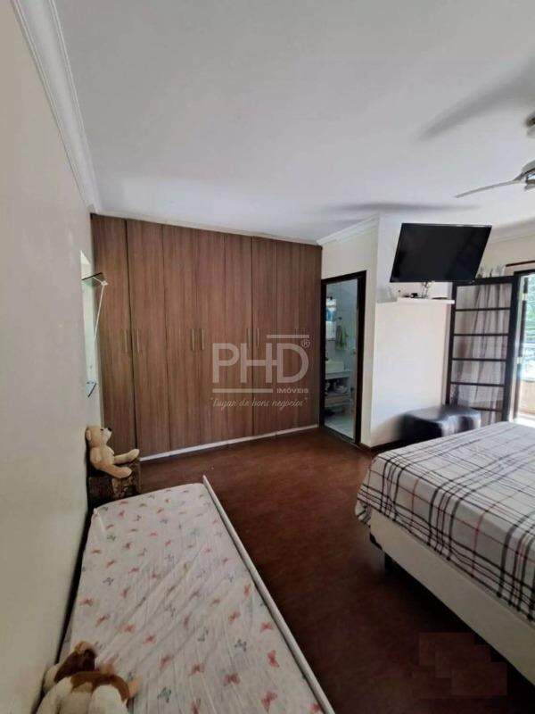 Sobrado à venda com 3 quartos, 245m² - Foto 7