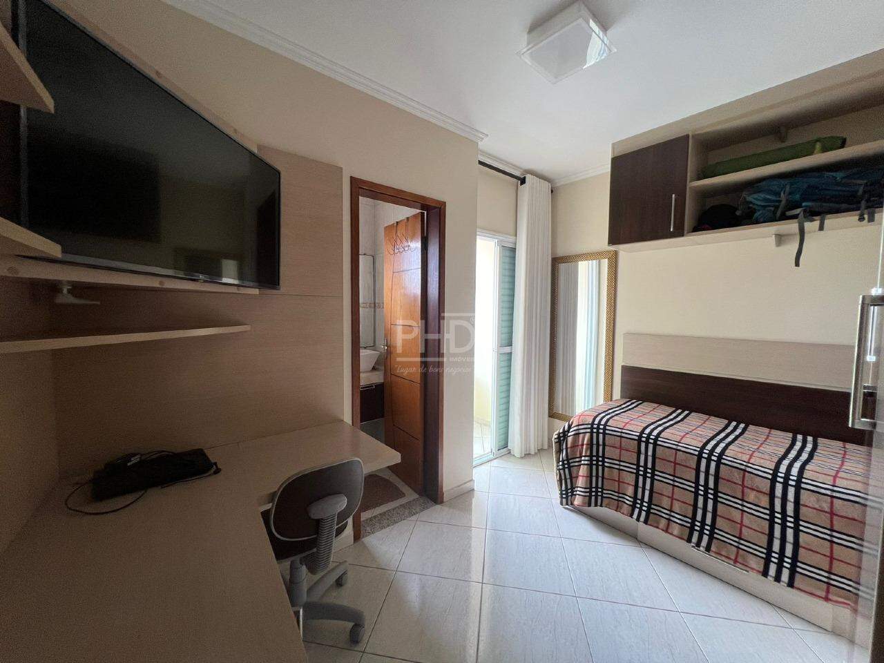 Sobrado à venda com 3 quartos, 192m² - Foto 24