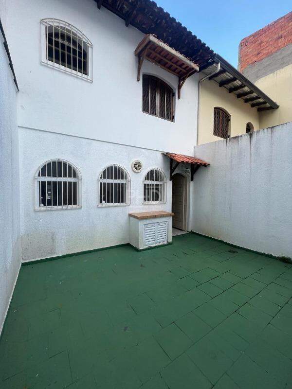 Sobrado à venda com 3 quartos, 175m² - Foto 25