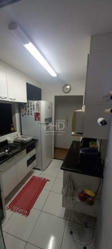 Apartamento à venda com 3 quartos, 63m² - Foto 17