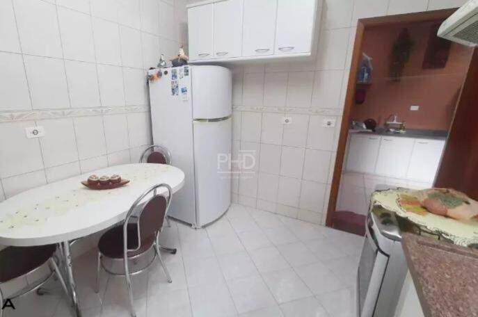 Sobrado à venda com 2 quartos, 146m² - Foto 4