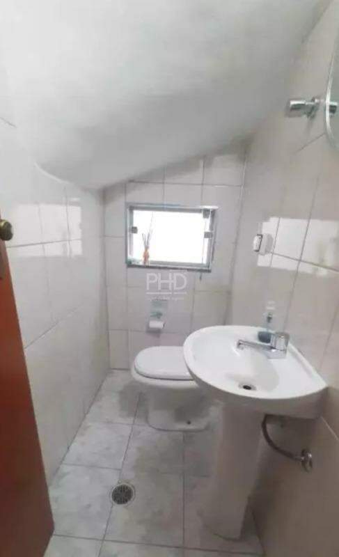 Sobrado à venda com 2 quartos, 146m² - Foto 11