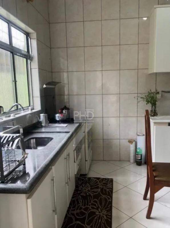 Casa à venda com 2 quartos, 162m² - Foto 5