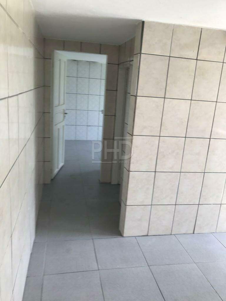 Casa à venda com 2 quartos, 180m² - Foto 5