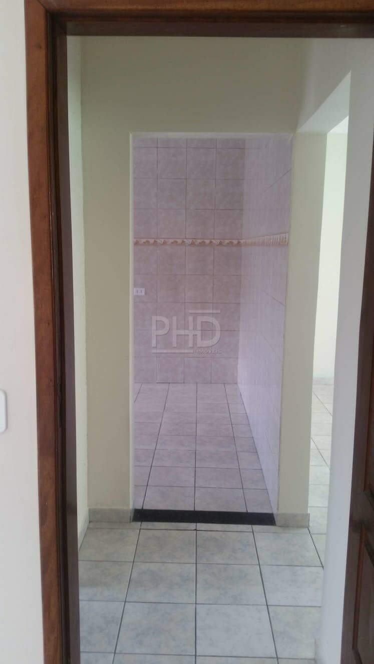 Casa à venda com 2 quartos, 180m² - Foto 19