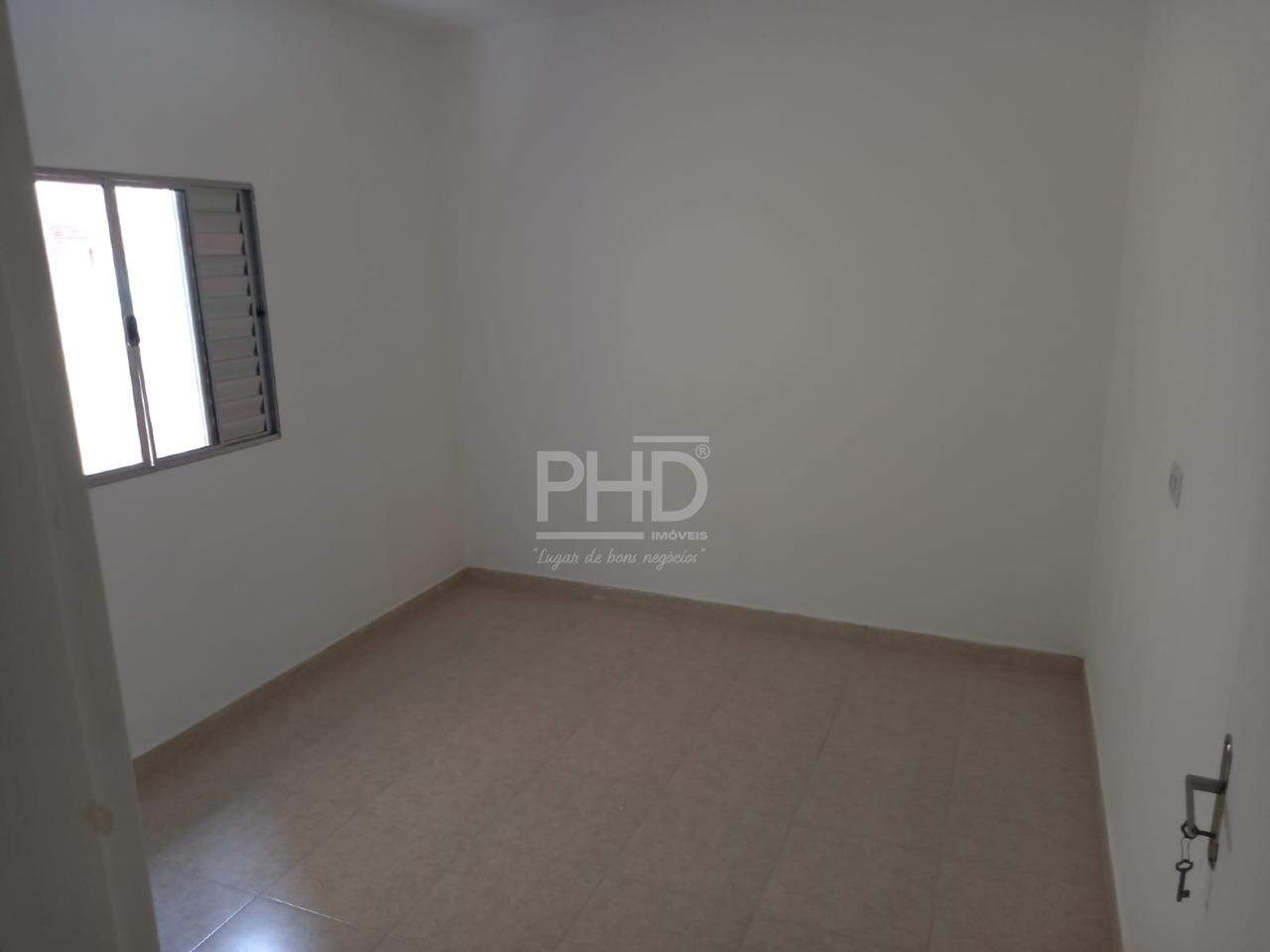 Casa à venda com 5 quartos, 212m² - Foto 11