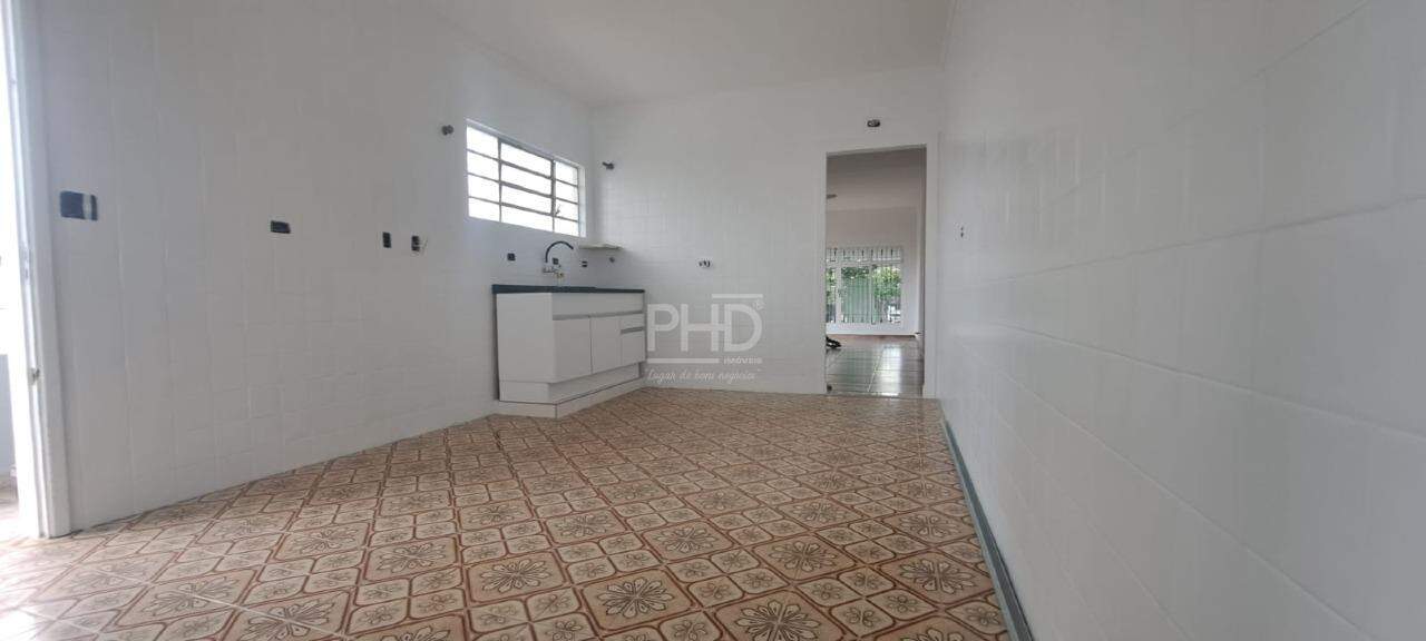 Sobrado à venda com 4 quartos, 166m² - Foto 3