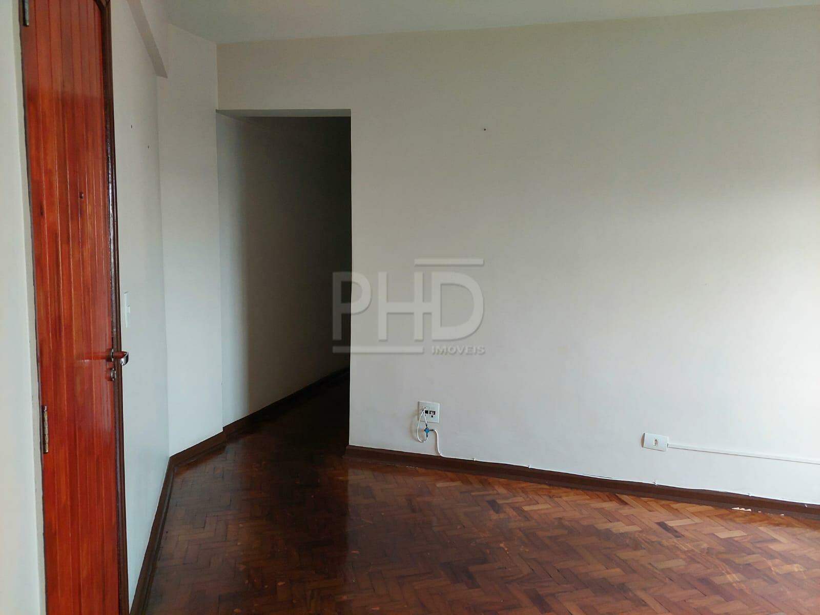 Apartamento à venda com 2 quartos, 70m² - Foto 5