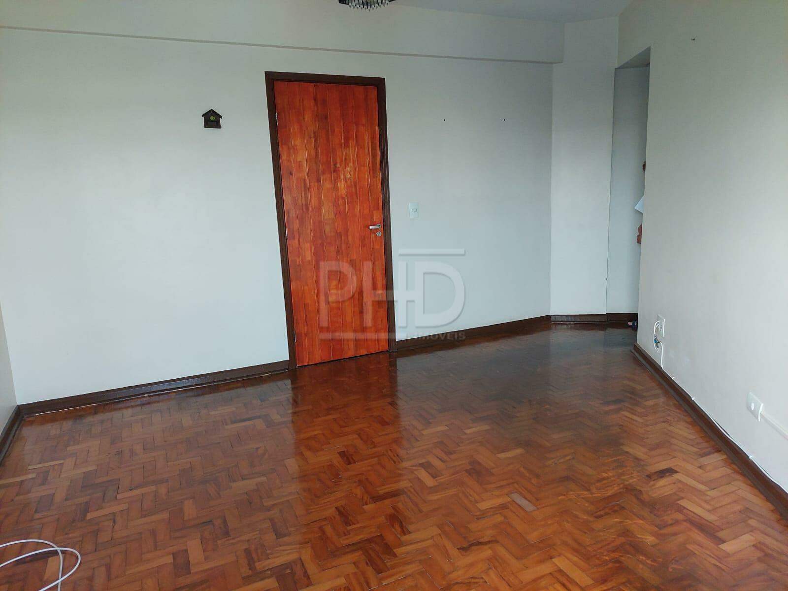 Apartamento à venda com 2 quartos, 70m² - Foto 6