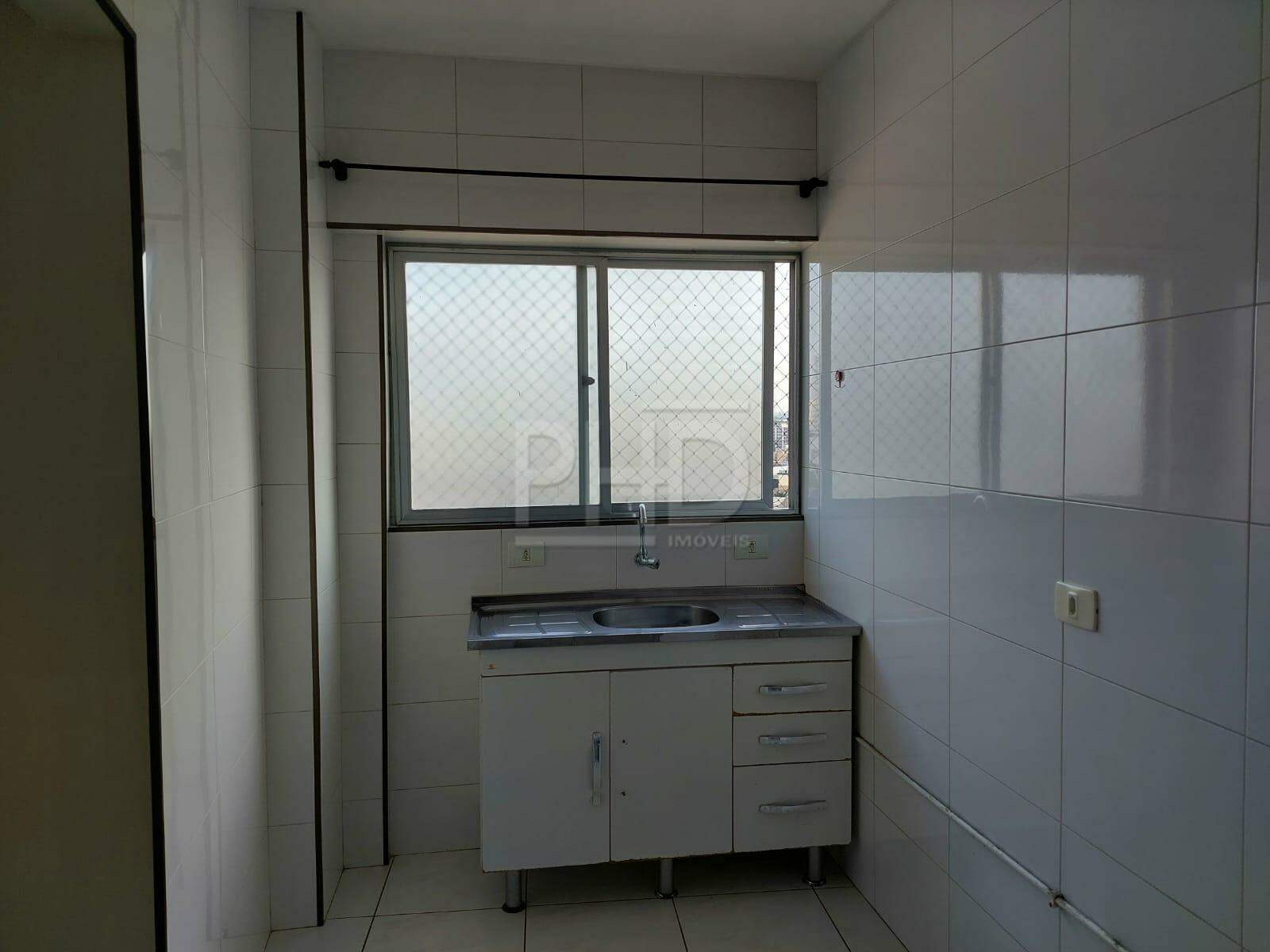 Apartamento à venda com 2 quartos, 70m² - Foto 14