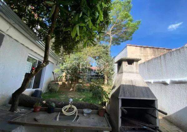 Casa, 4 quartos, 250 m² - Foto 14