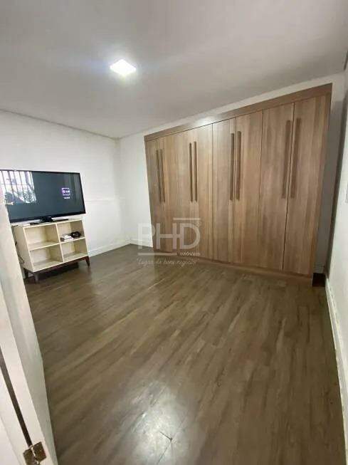 Casa à venda com 4 quartos, 250m² - Foto 9