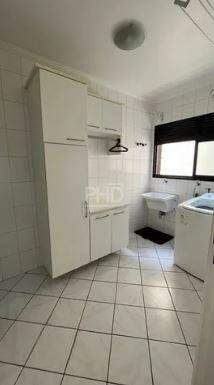 Apartamento à venda com 3 quartos, 130m² - Foto 17