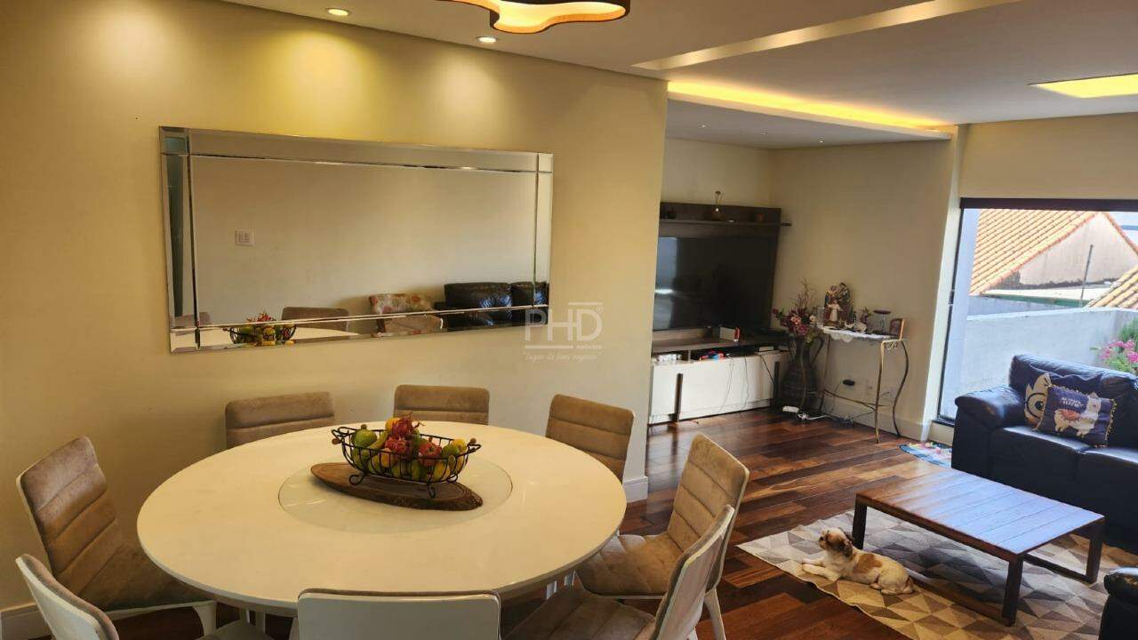 Apartamento à venda com 3 quartos, 123m² - Foto 5