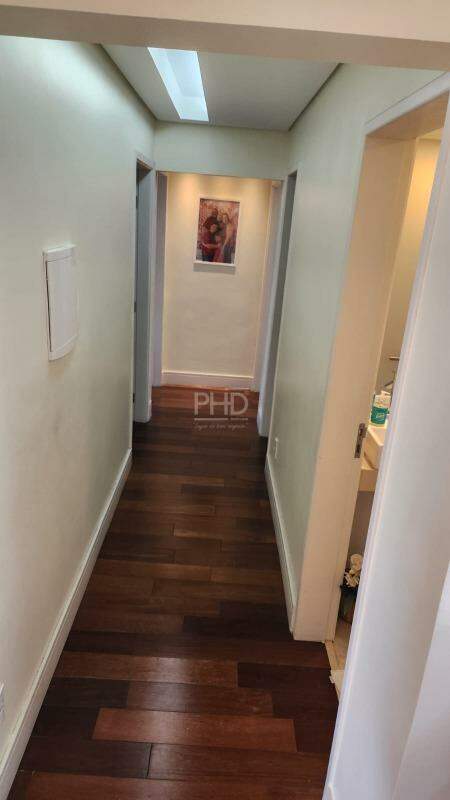 Apartamento à venda com 3 quartos, 123m² - Foto 18