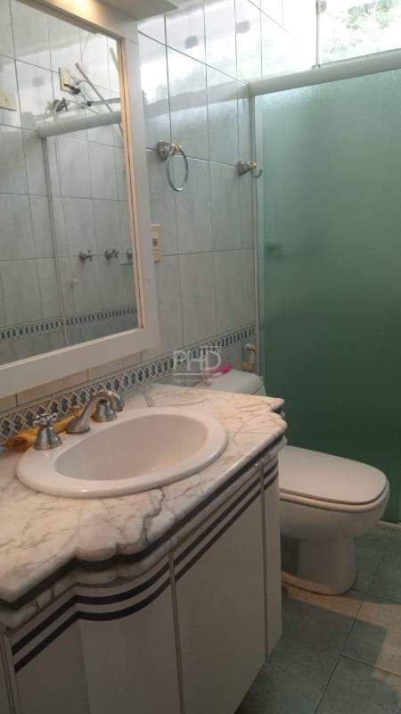 Sobrado para alugar com 3 quartos, 180m² - Foto 13