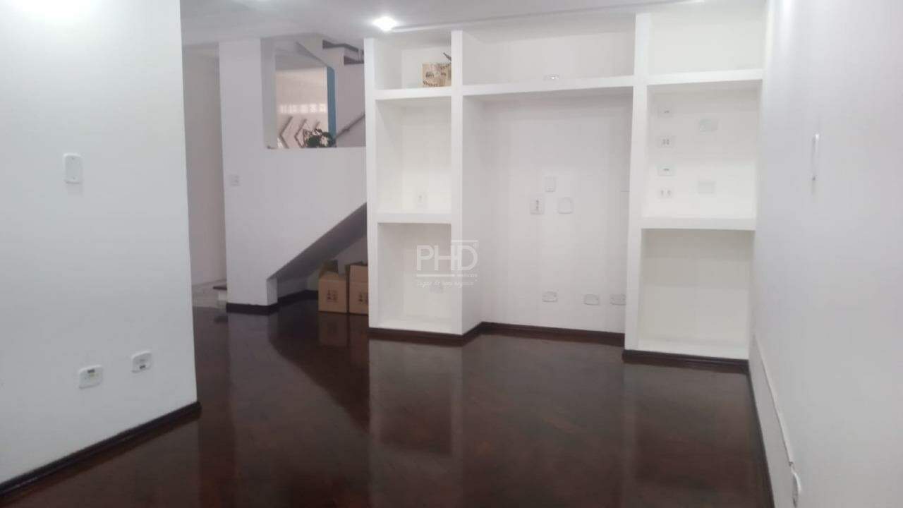 Sobrado para alugar com 3 quartos, 180m² - Foto 7