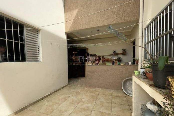 Sobrado à venda com 3 quartos, 210m² - Foto 24