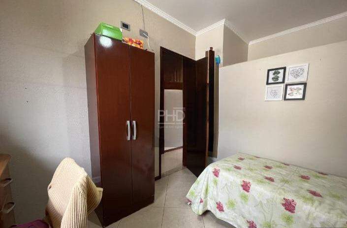 Sobrado à venda com 3 quartos, 210m² - Foto 7