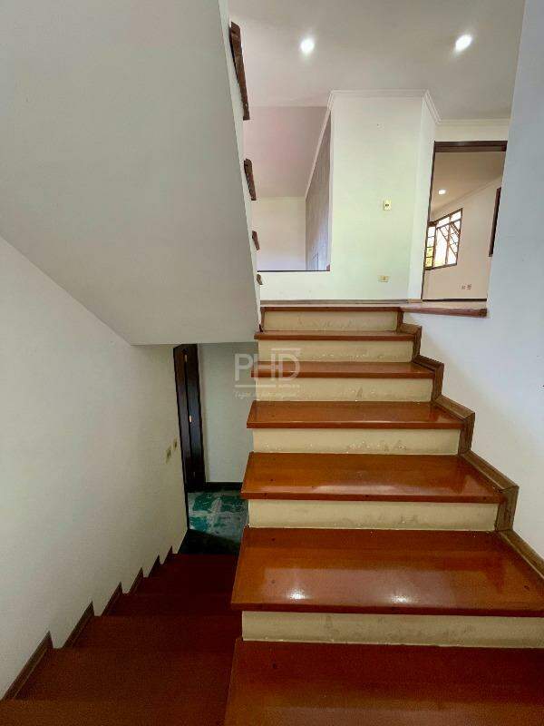 Sobrado à venda com 4 quartos, 361m² - Foto 13