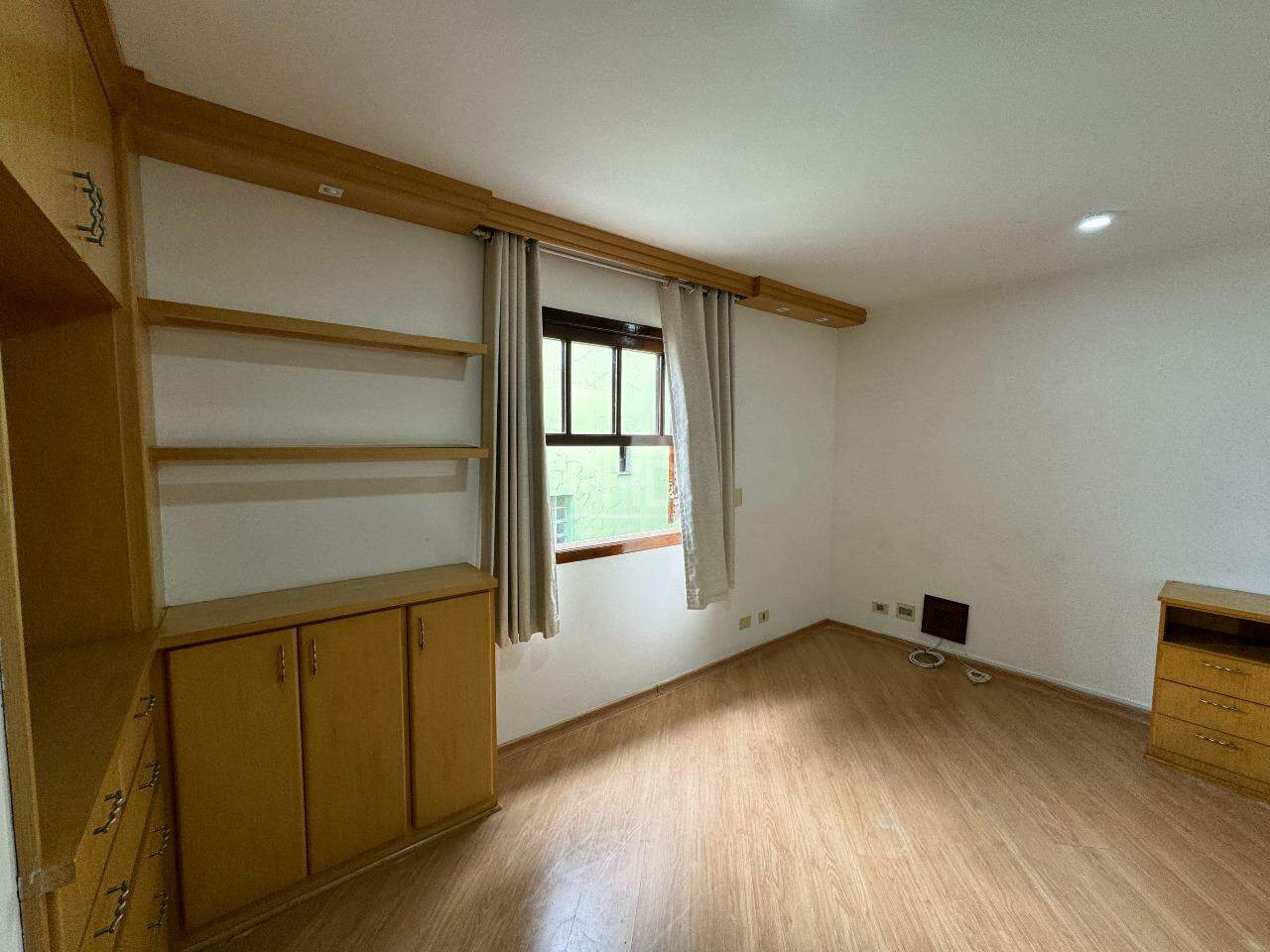 Sobrado à venda com 4 quartos, 361m² - Foto 14