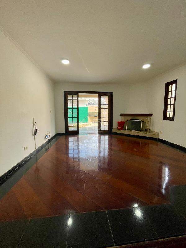 Sobrado à venda com 4 quartos, 361m² - Foto 3