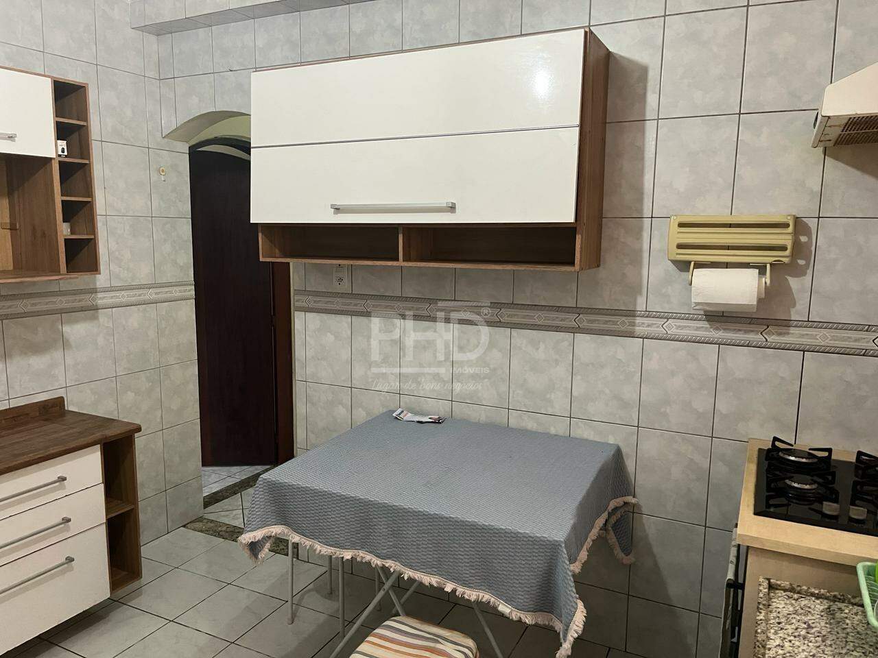 Sobrado à venda com 6 quartos, 240m² - Foto 2