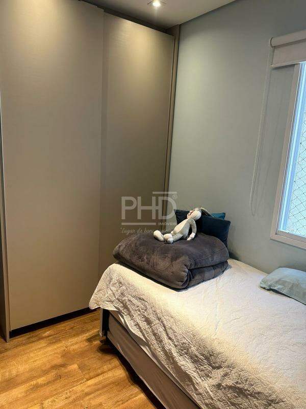 Apartamento à venda com 3 quartos, 77m² - Foto 17