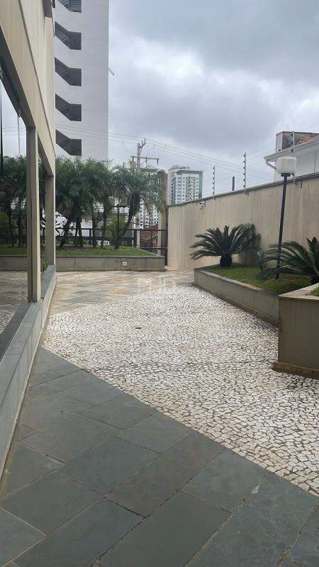 Apartamento à venda com 3 quartos, 139m² - Foto 17