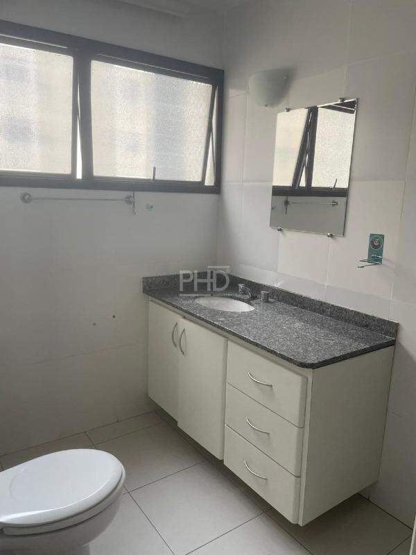 Apartamento à venda com 3 quartos, 139m² - Foto 5