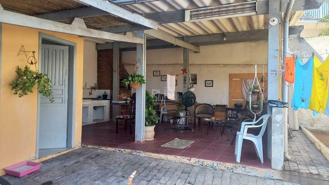 Casa à venda com 2 quartos, 191m² - Foto 13