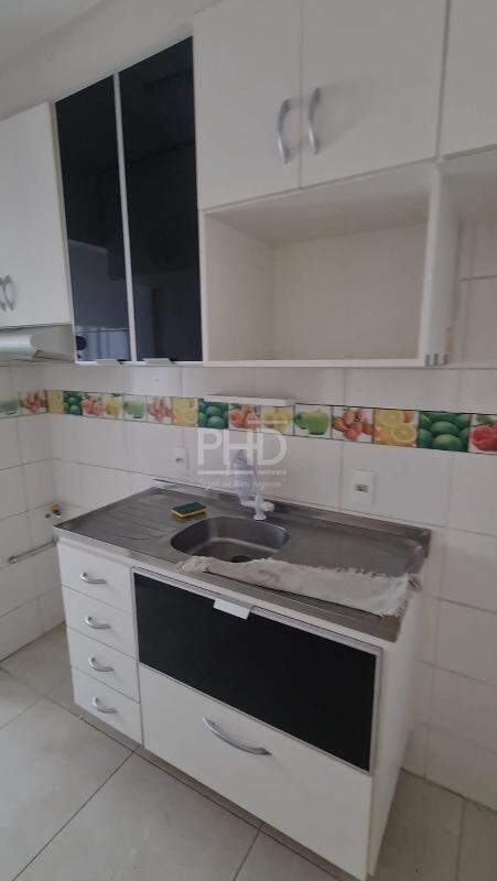 Apartamento à venda com 2 quartos, 55m² - Foto 8