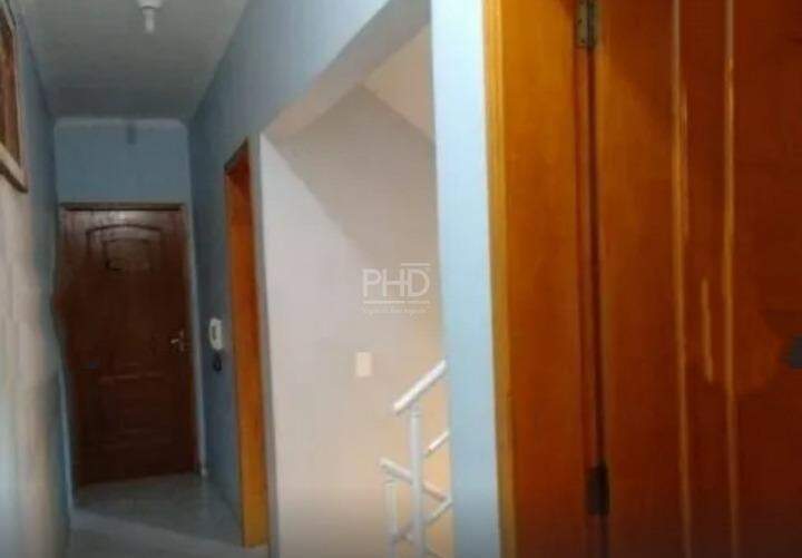 Sobrado à venda com 4 quartos, 234m² - Foto 6