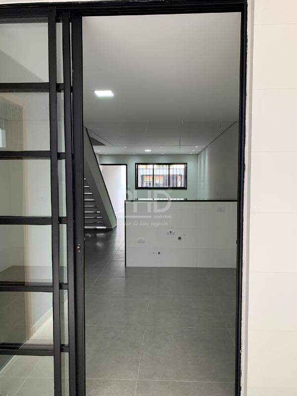 Sobrado à venda com 3 quartos, 180m² - Foto 4