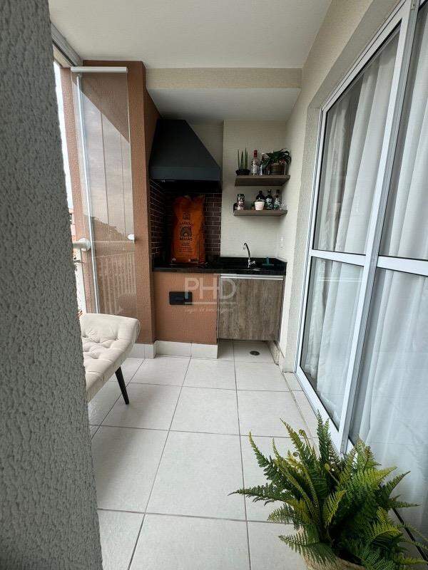 Apartamento à venda com 2 quartos, 52m² - Foto 13