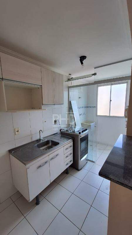 Apartamento à venda com 2 quartos, 50m² - Foto 4