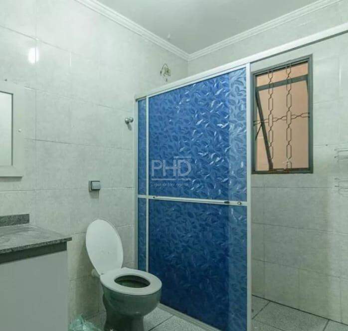 Apartamento para alugar com 3 quartos, 140m² - Foto 12