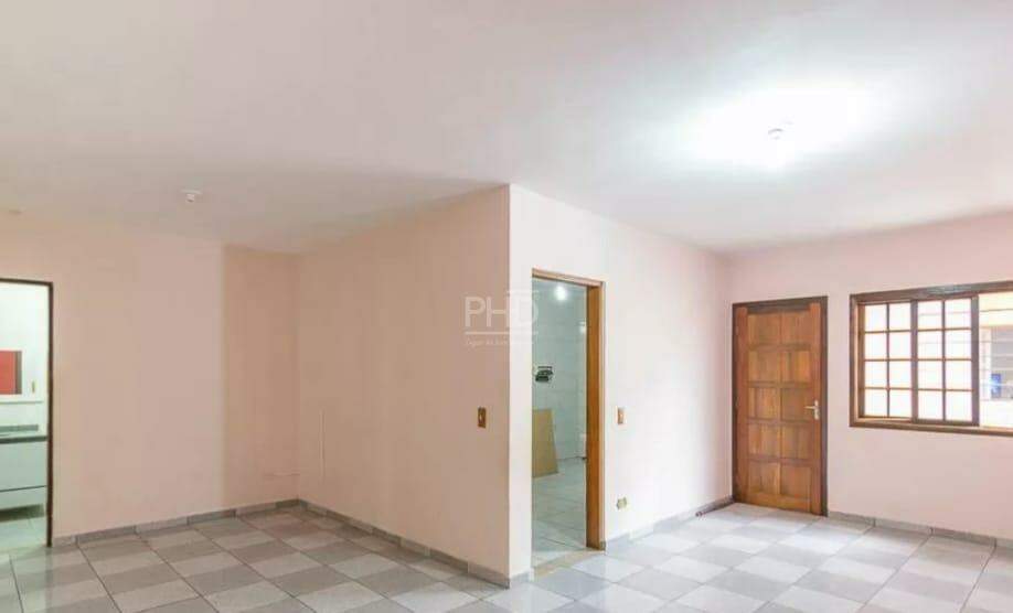 Apartamento para alugar com 3 quartos, 140m² - Foto 3