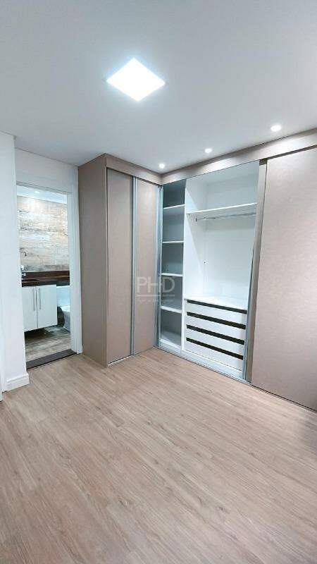 Apartamento à venda com 2 quartos, 67m² - Foto 12