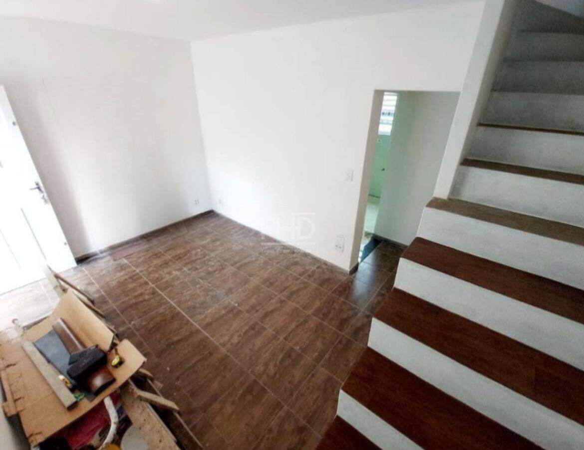 Sobrado à venda com 2 quartos, 122m² - Foto 4