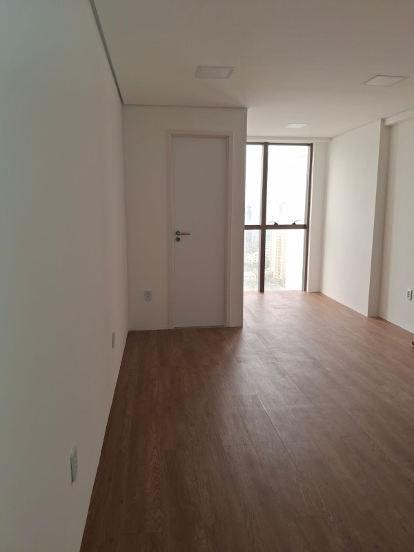 Sala para aluguel no Papicu: 