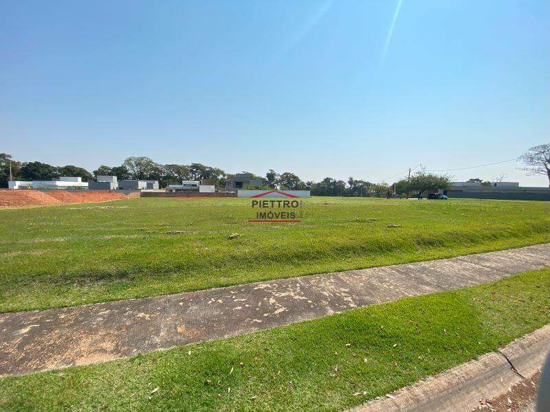 Terreno à venda no Parque Ecoresidencial Fazenda Jequitiba: 