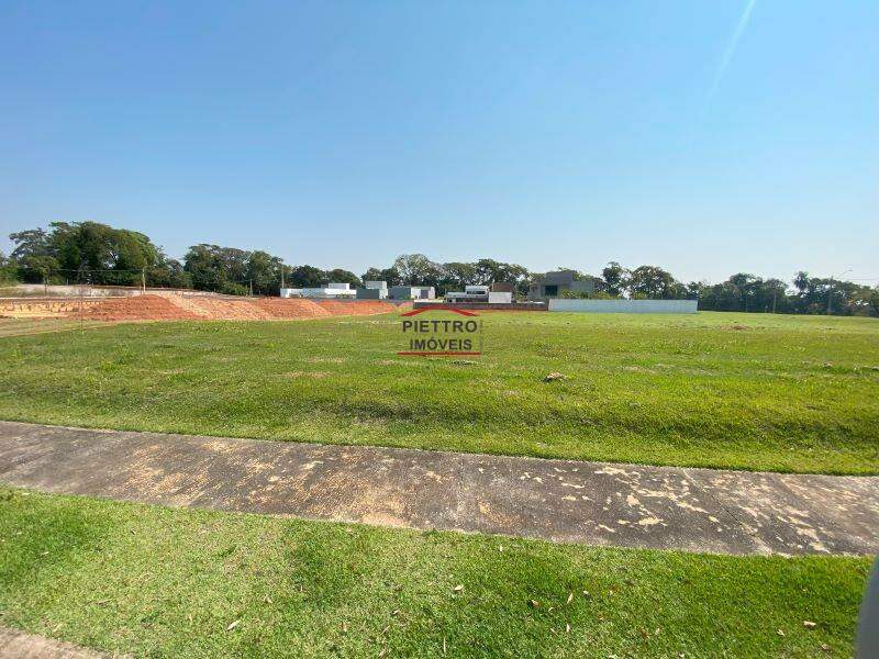 Terreno à venda no Parque Ecoresidencial Fazenda Jequitiba: 