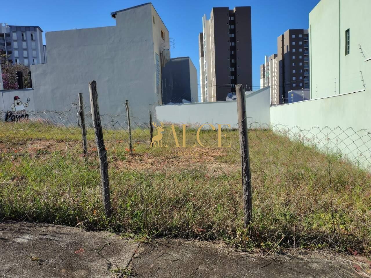 Terreno à venda Vila Verde: 