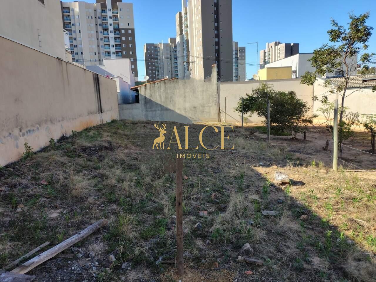 Terreno à venda Vila Verde: 